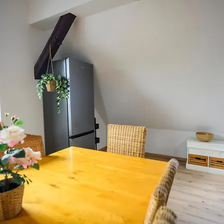 Apartamento Traumhafte Maisonette Weiler-Simmerberg